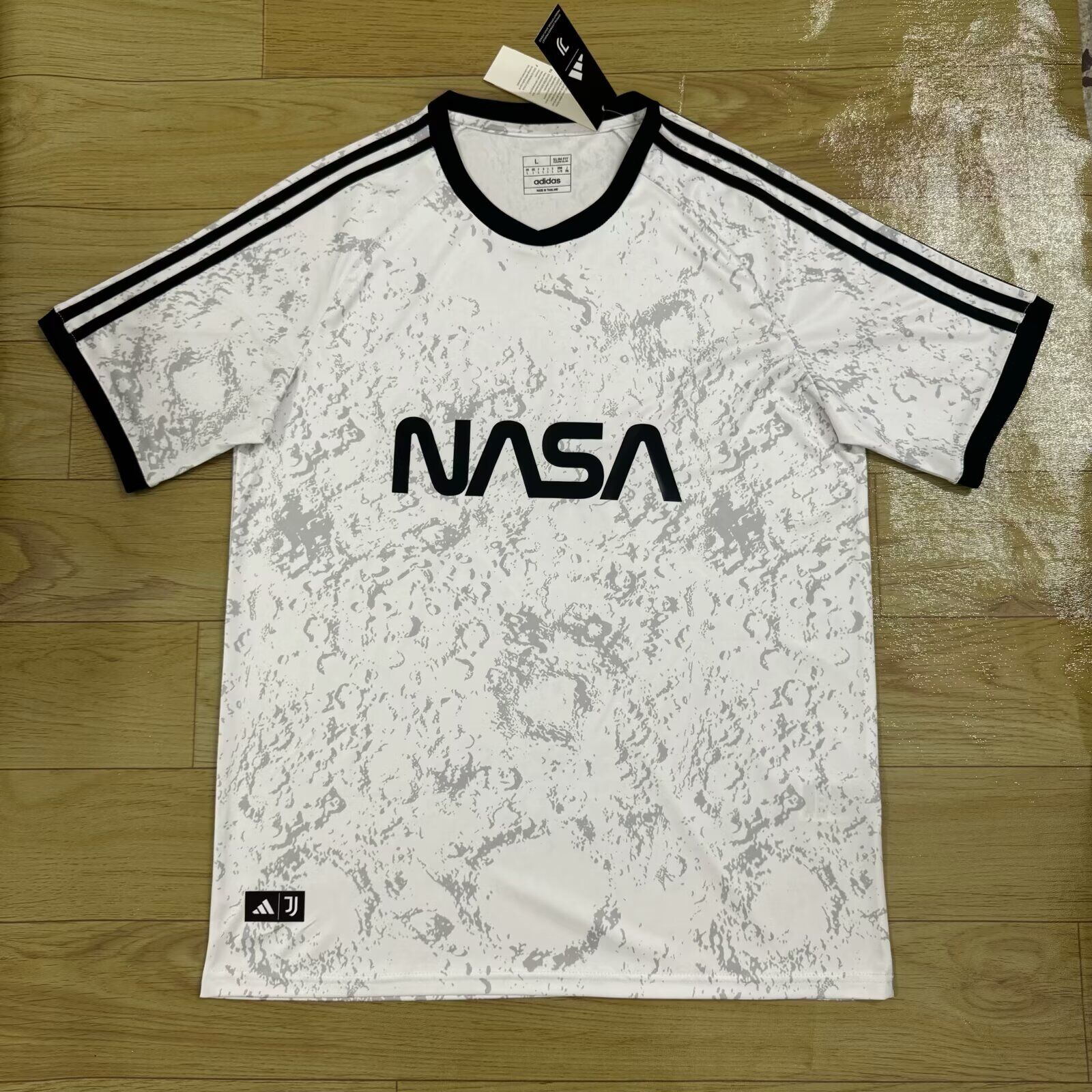 AAA Quality Juventus 24/25 Special White NASA Jersey